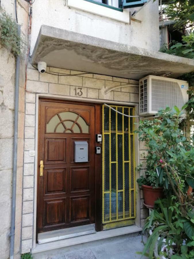 Studio Apartments Petar In Old Part Of Town Split Bagian luar foto
