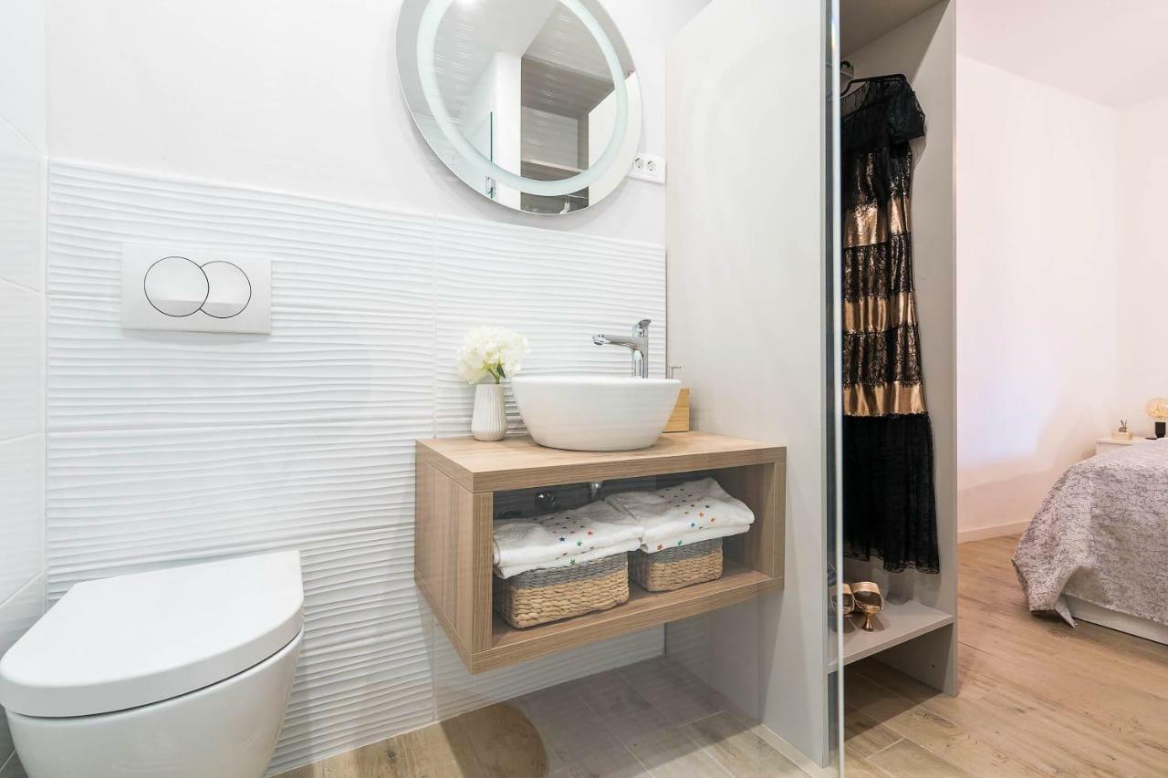 Studio Apartments Petar In Old Part Of Town Split Bagian luar foto